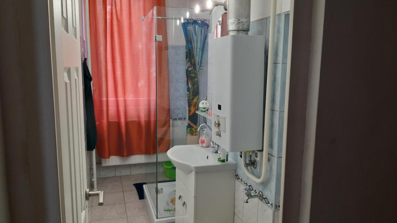 Sunset Apartman Szekesfehervar Exterior photo
